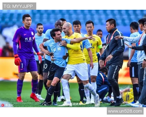 江苏苏宁对阵大连一方精彩比赛直播全程回顾与分析