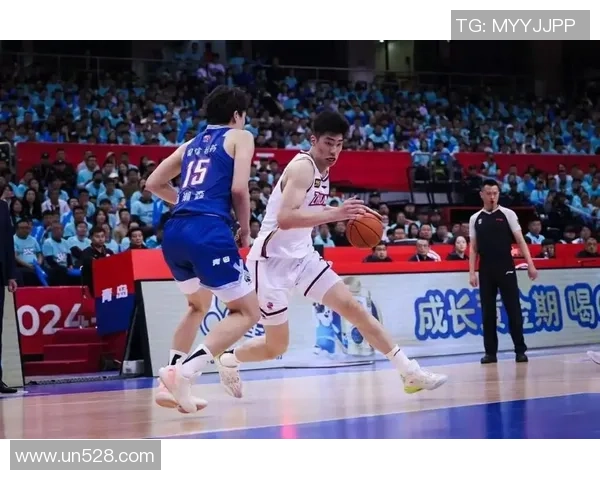 媒体人：毕巴向余嘉豪宣布通牒 若打全运决赛直接解约